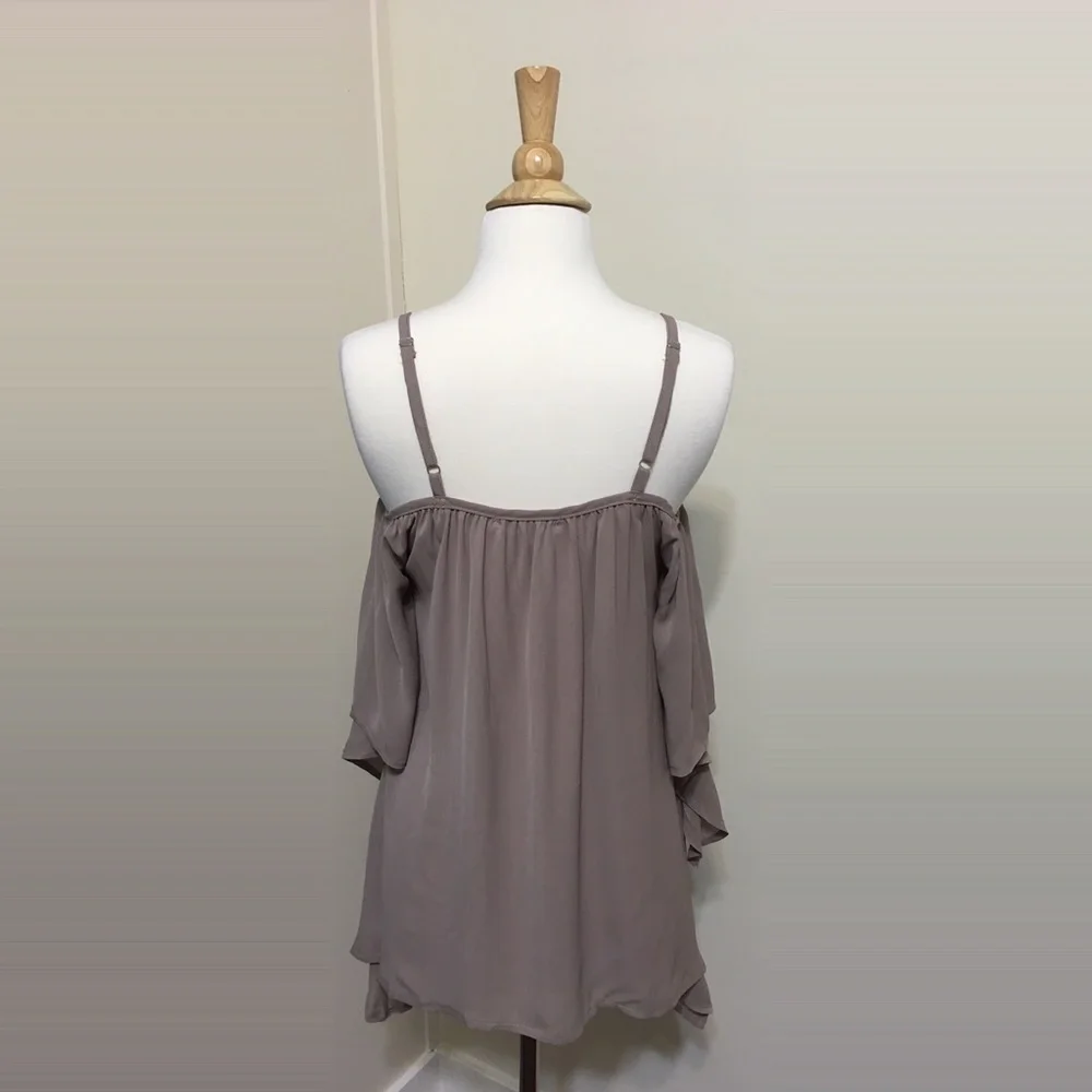 Tassel Tie Front Split V Neck Flowy Mocha Butterfly Blouse - Picture 6 of 8